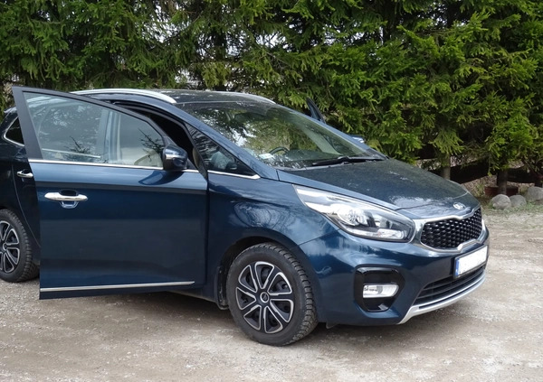 Kia Carens cena 58500 przebieg: 105000, rok produkcji 2017 z Wrocław małe 67